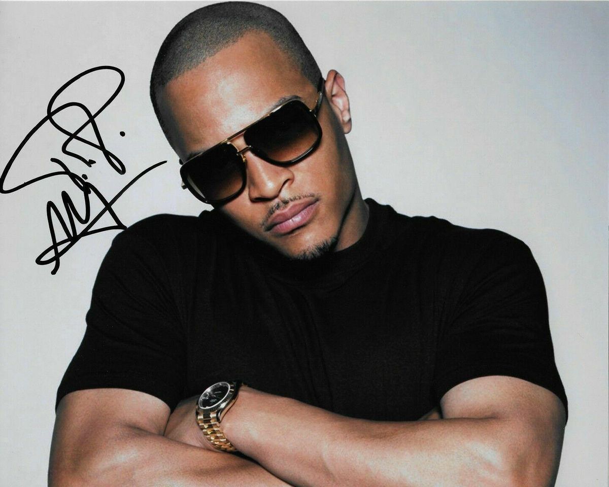 Rapper T.I. Hand Signed Photo Poster painting 8x10 COA 2