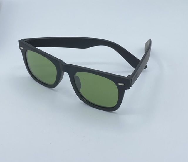 Simple Classic Men's Wayfarer Sunglasses