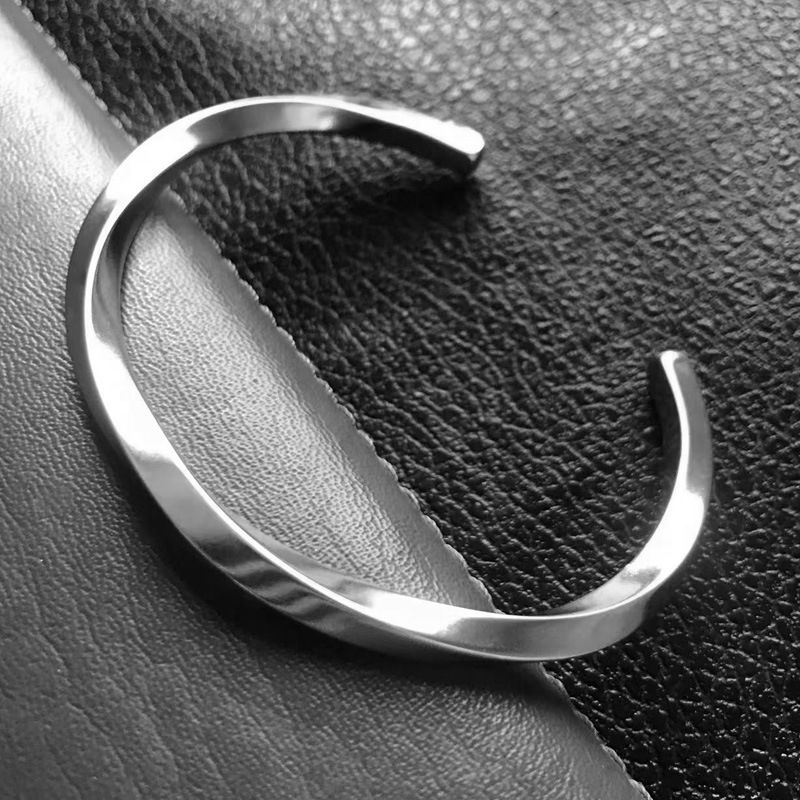 Vintage Stainless Steel Bangle For Men Women Mobius Twisted Cuff