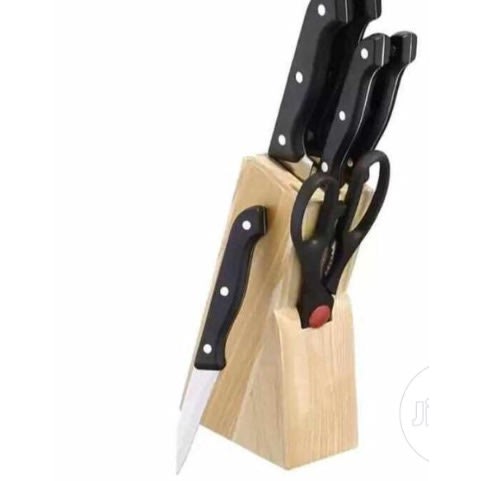 8 Knife board Set