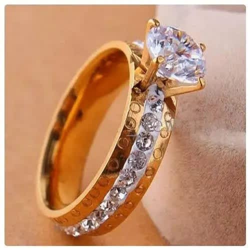 Ladies Engagement Ring