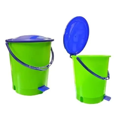 Plastic Pedal Bin - 10L