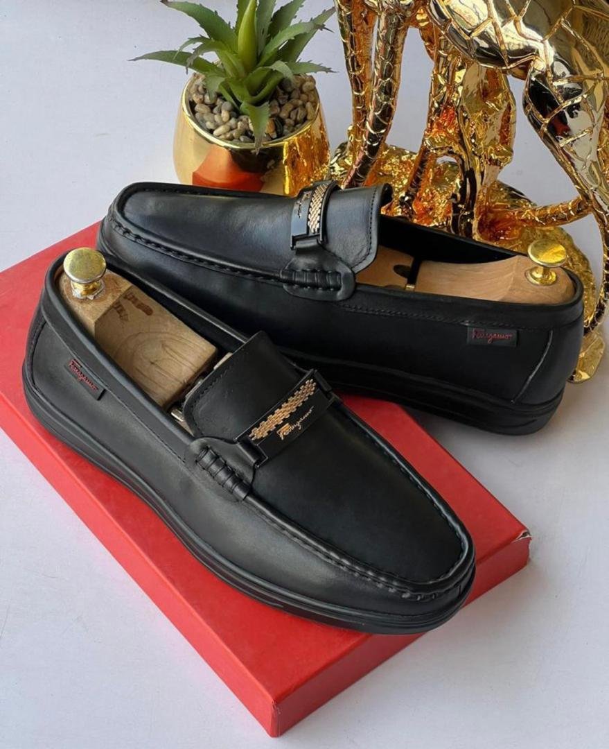 Clarks Black Leather Big Flat