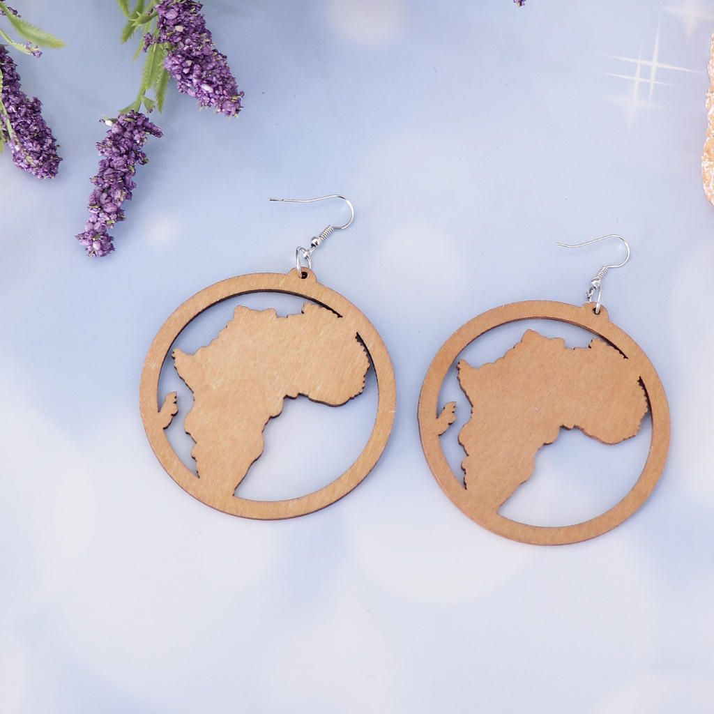 Exaggerate Wooden Africa Map Shape Dangle Earrings   Hook Light Brown