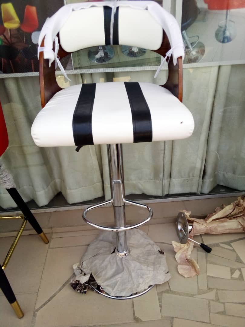 Wooden Casen Barstool