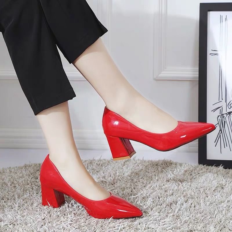 Comfortable Office Lady Chunky Heel Pumps- Red