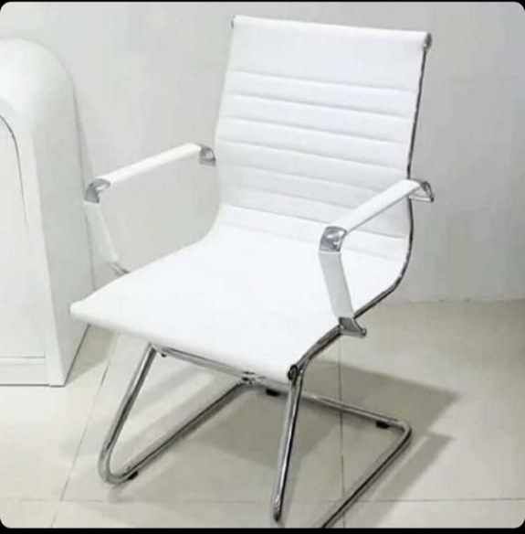 Flat Foam Luxury Visitors Office Chair