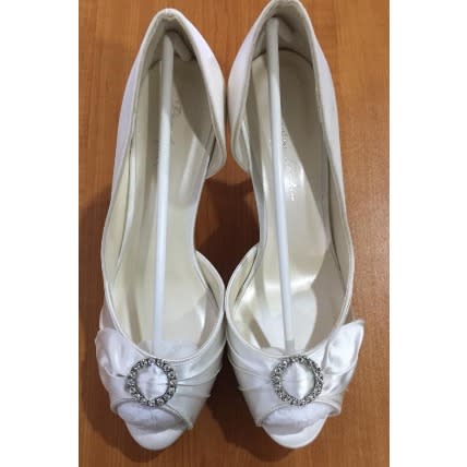 Satin Diamante Bow Peep Toe Heels - White