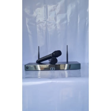 G-545 Wireless Microphone System