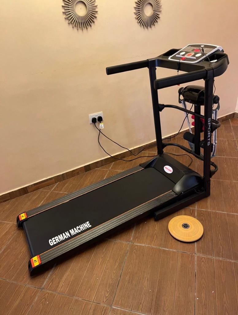 2.5HP German Running Fitness Equipment With Massager, Dumbells,sit Up,mp3