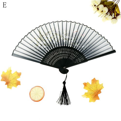 Chinese Ornaments Fan Painting Retro Folding Fans Silk Party Home Dance Floral Bamboo Japanese Held 1PC Hand Decoration