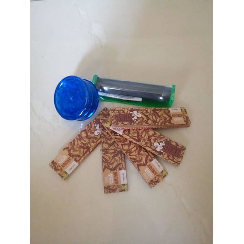 Grinder + Roller Machine + 5 Booklets Of Rolling Papers