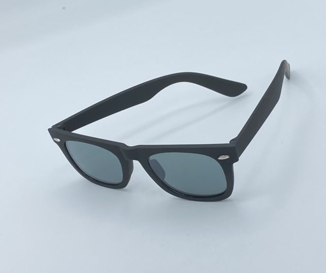 Men's Stylish Black Wayfarer Sunglasses