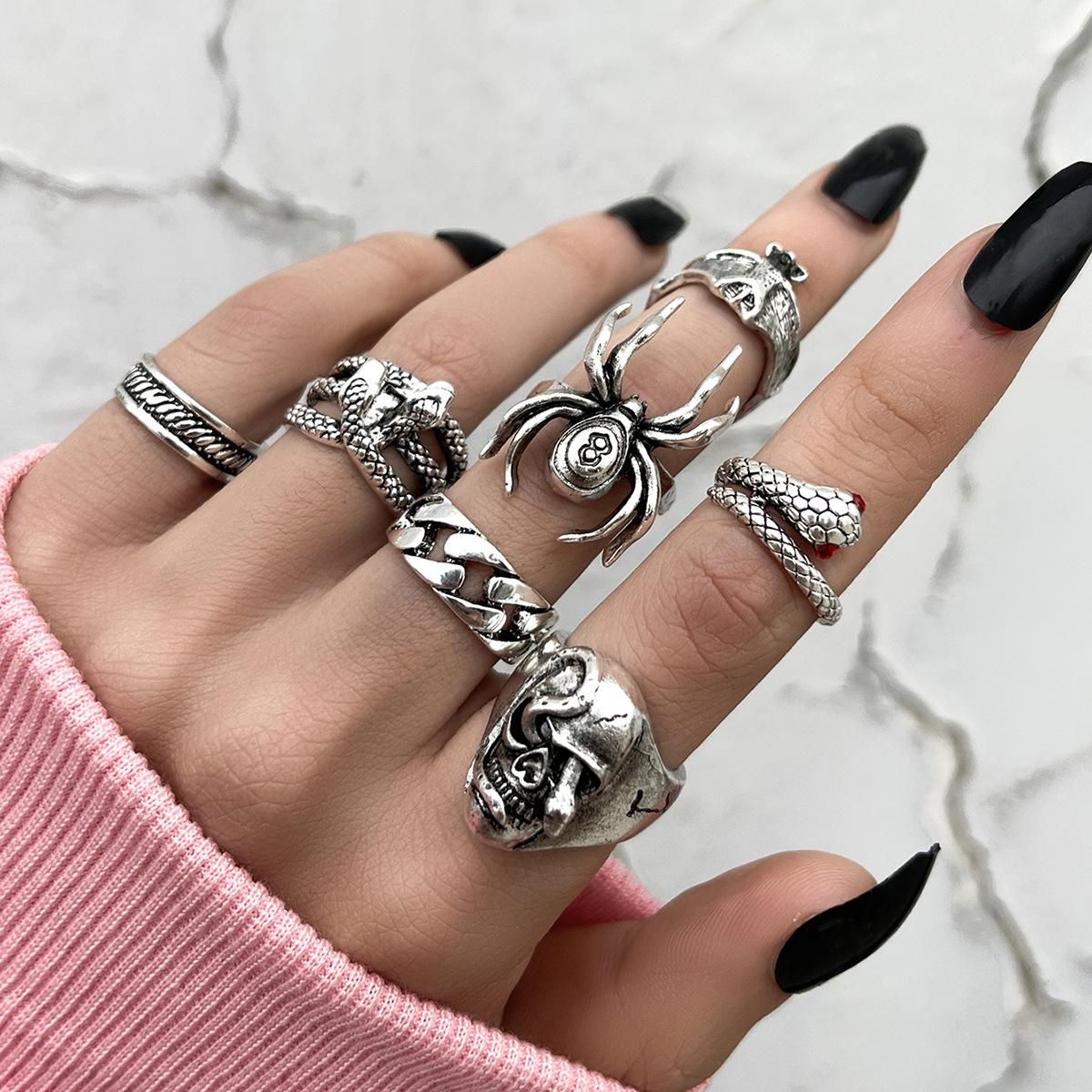 7 pieces Spider Bat Skull Double headed Snake Ring Set