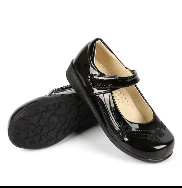 Glossy Princess  Shoe