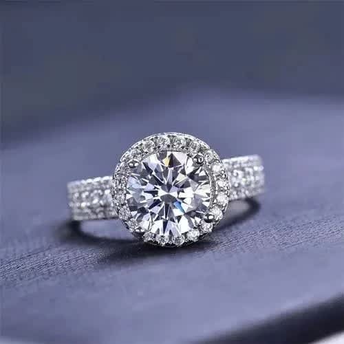 Ladies Engagement Ring Silver