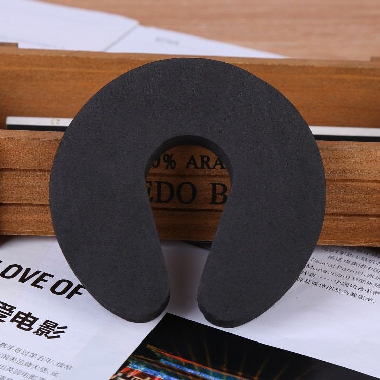 1PC EVA C Shape Security Cabinet Locks Door Clip Baby Safety Locks Children Protection Kids Finger Safe Soft Foam Door Stopper