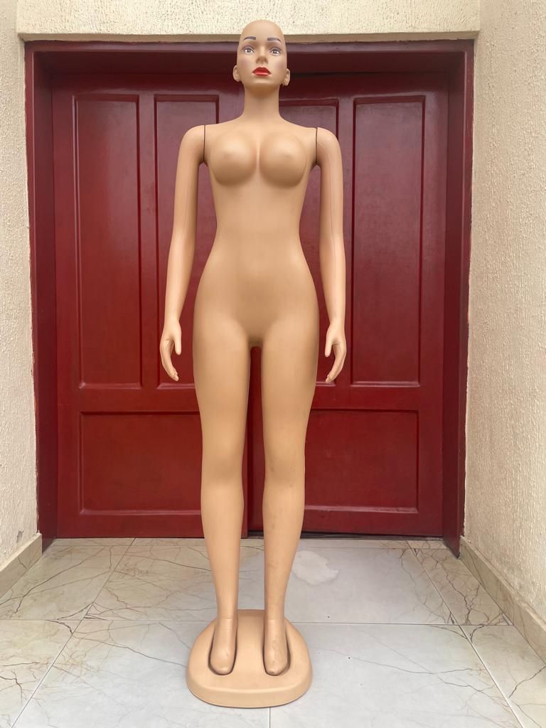 Complete Female Mannequin  With Bald Head