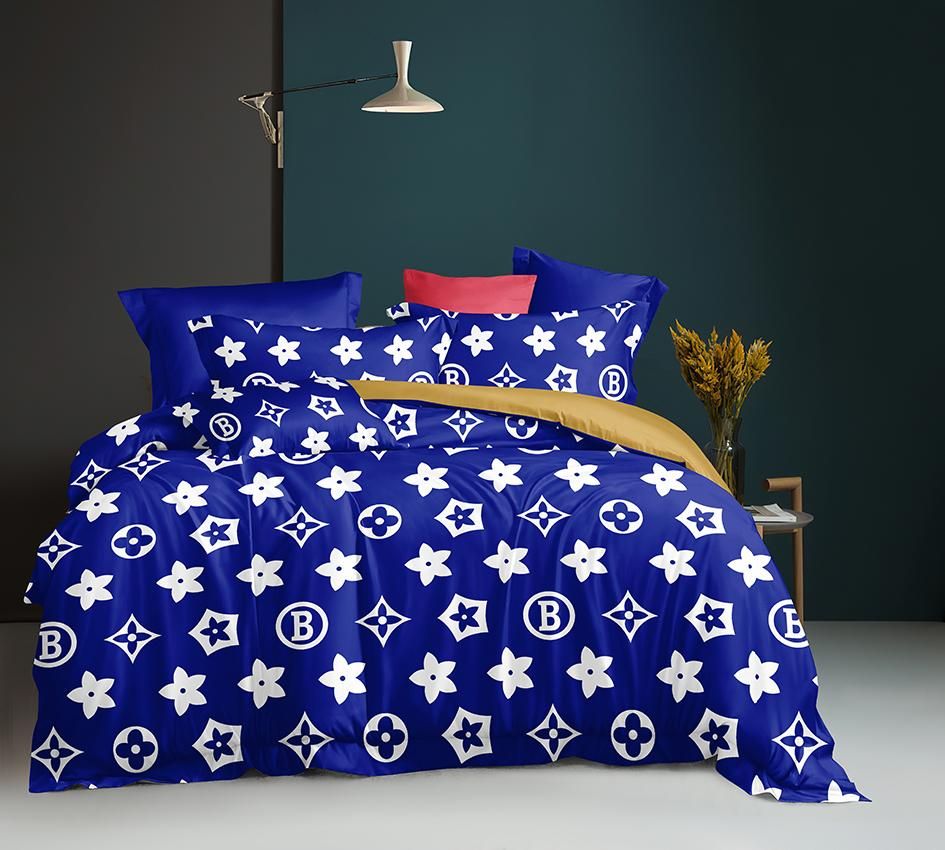 Lovely Design Bedsheet +pillowcase