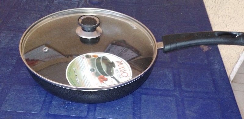 Non Stick Fry Pan With Glass Lid