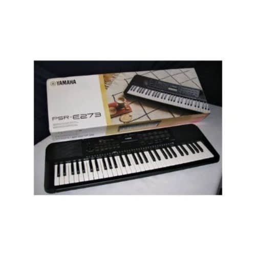 Psr-e273 Keyboard With Stand + Power Adapter