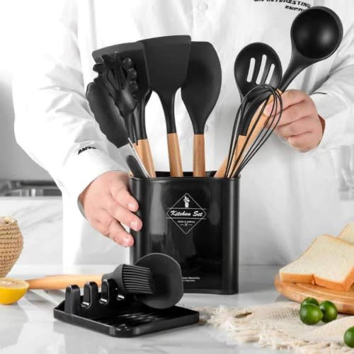 Silicone Cooking Spoon Set With Spoon Rest - Black - 13pcs
