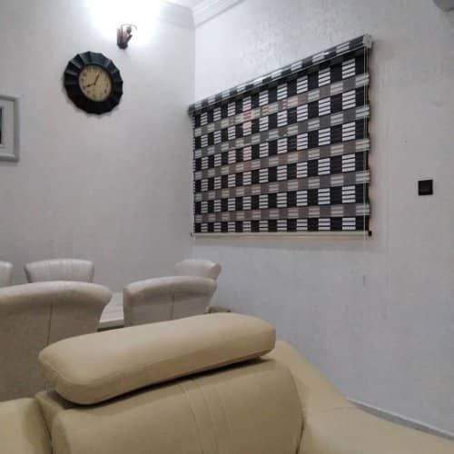 DAY AND NIGHT BLIND - BLACK AND WHITE