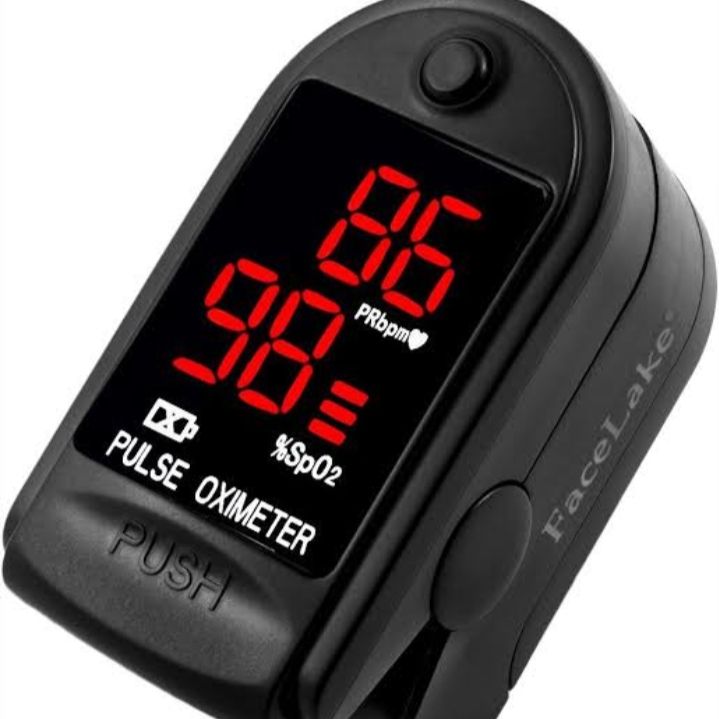 Fingertip Pulse Oximeter-blood Oxygen Monitor With Case