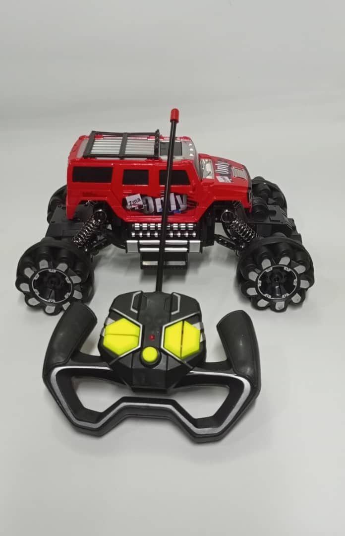 Rechargeable 4 Channel 1:16 Scale Rock Crawler Toy Jeep