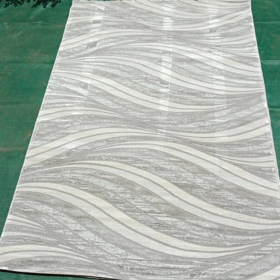 7by10ft Turkish Centre Rug- Grey