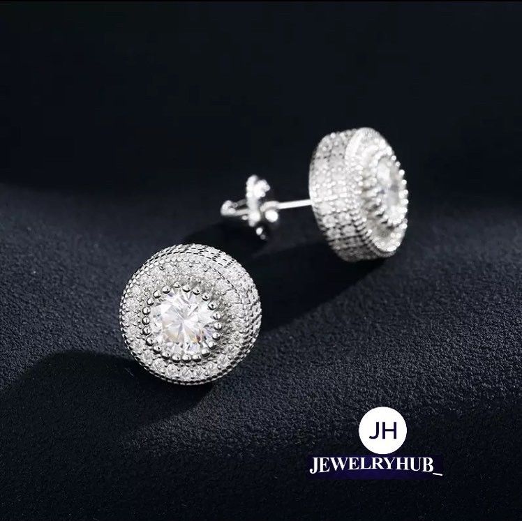 Superior Quality & Sophisticated Silver Diamond Stud Earrings For Classy Men