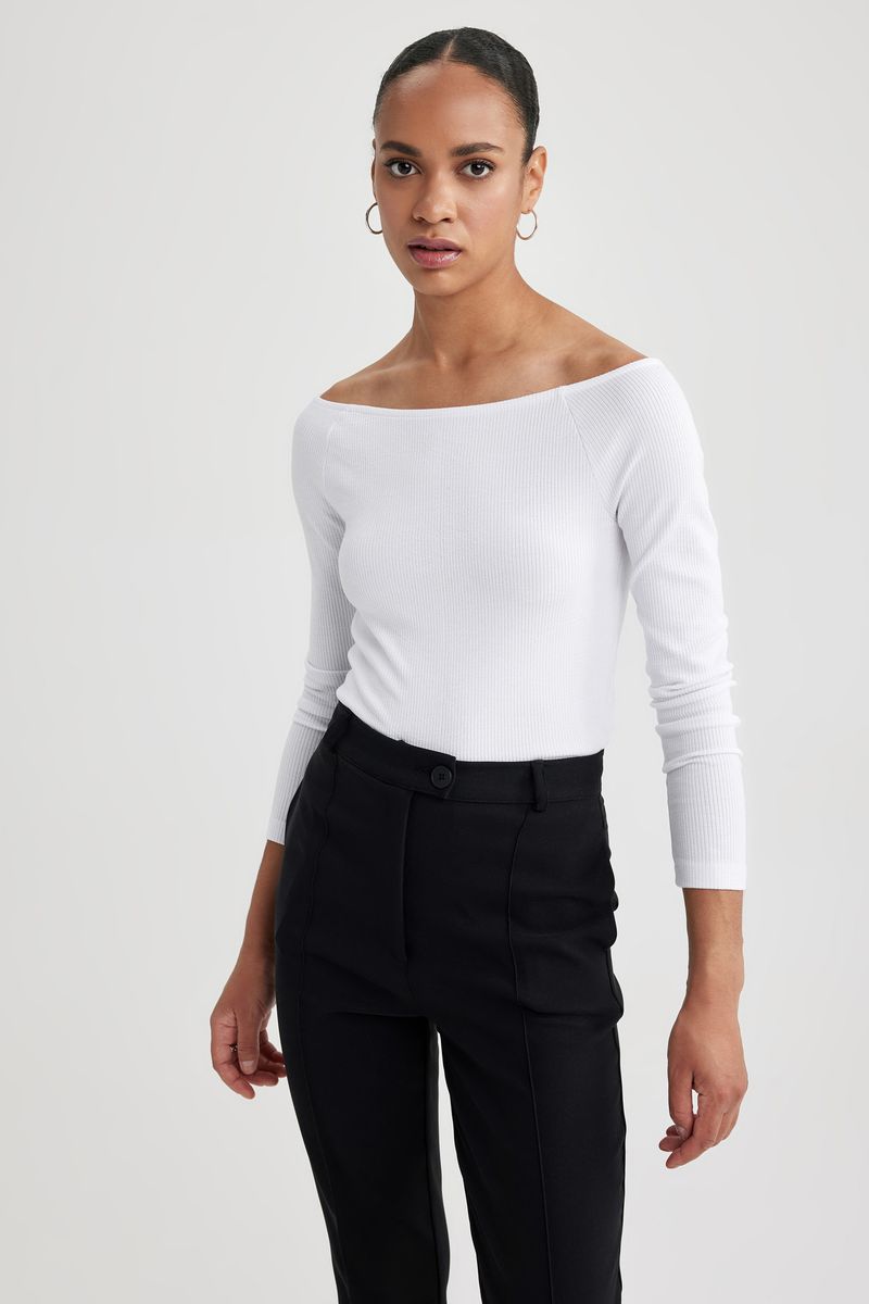 Woman Casual Slim Fit Boat Neck Knitted Long Sleeve T-Shirt - White