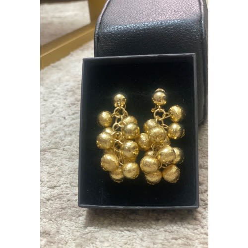 Dangling Balls Earrings