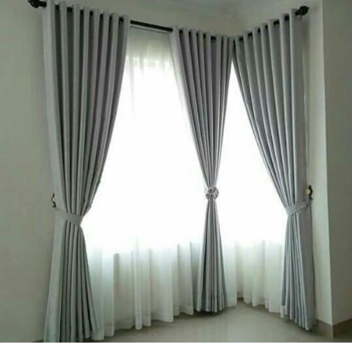 NC-7.5ft By 7.5ft Plain Silver Curtain With Rings.