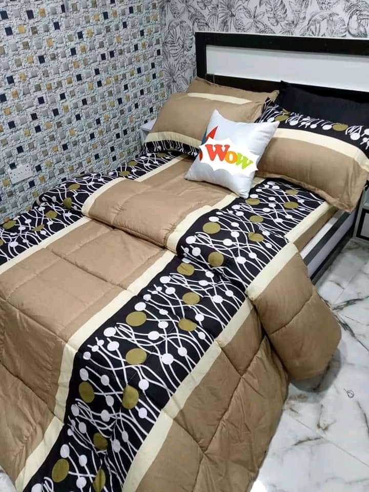 Simple Sided Pattern Cotton Bed Spread With Pillowcases