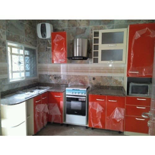 Kitchen Cabinet With Top Marble - Multicolour