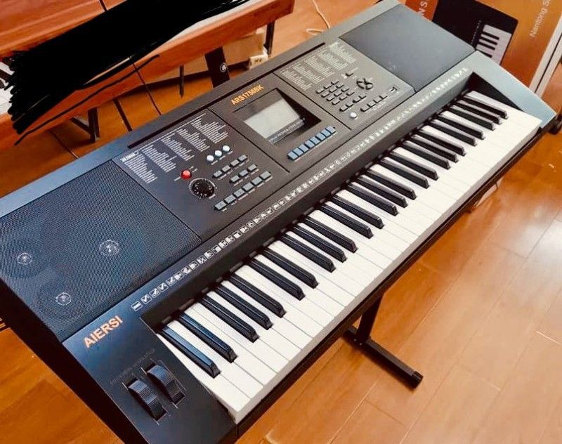 Professional 61Key ChurchHouse Keyboard Piano With Stand