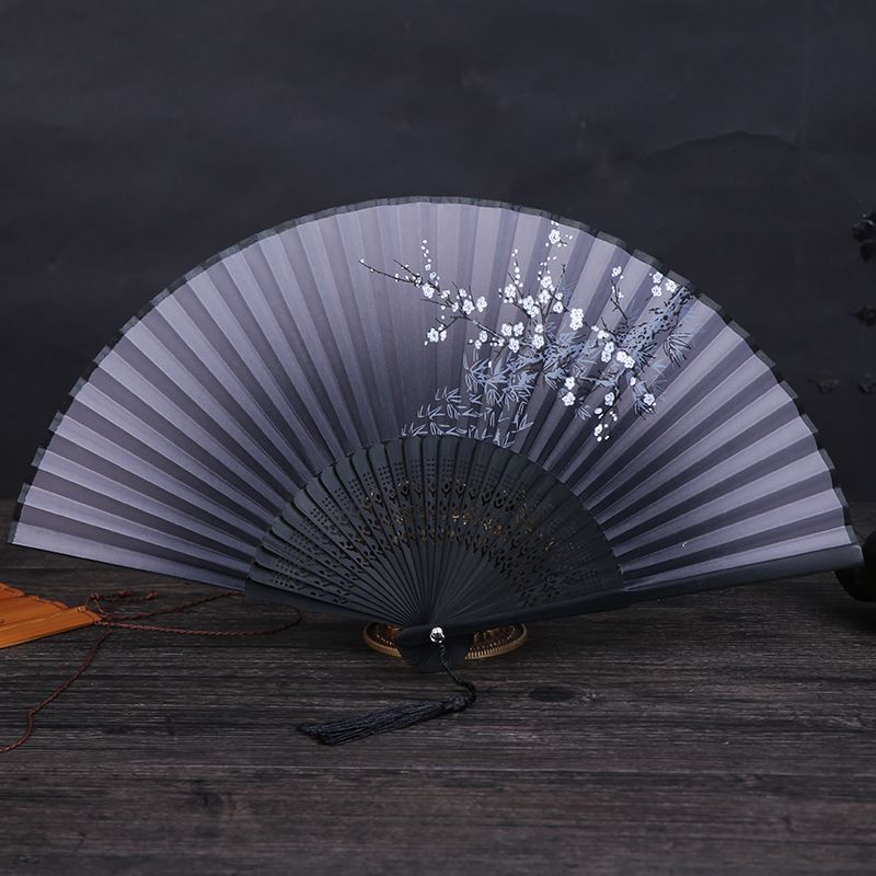 Vintage Fan Model Droshipping Foldable Carved Silk Fans Chinese For Hollow Photography Printing Spun 1pc Flower Hand Decorative