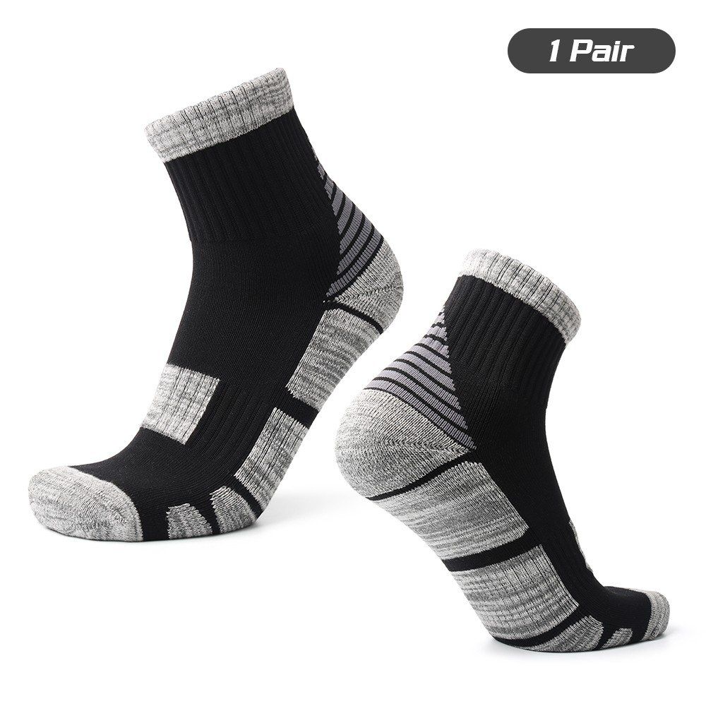 Unisex Sports Socks Anti Slip Sports Performance Socks