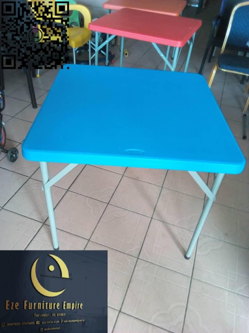 Square 4ft Plastic Table With Iroin Folding Legs