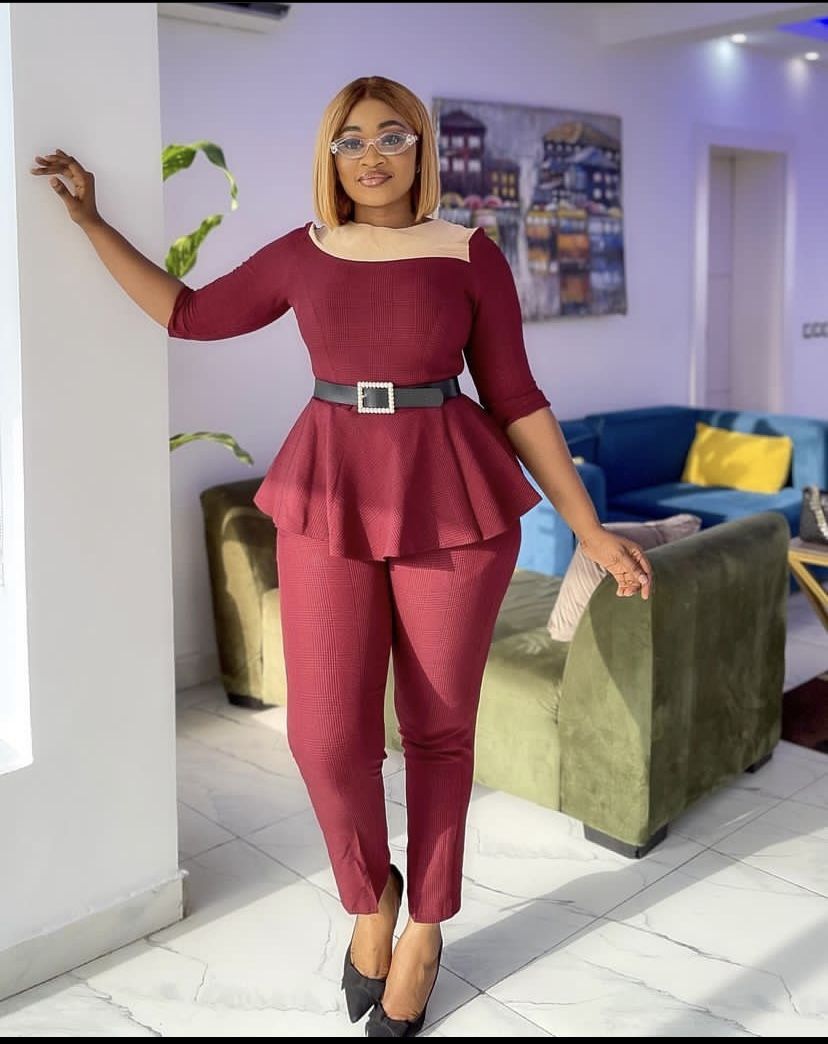 Ladies Trending 2set Top And Pant