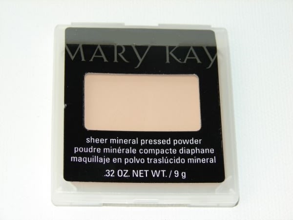 Sheer Mineral Pressed Powder - Beige 2