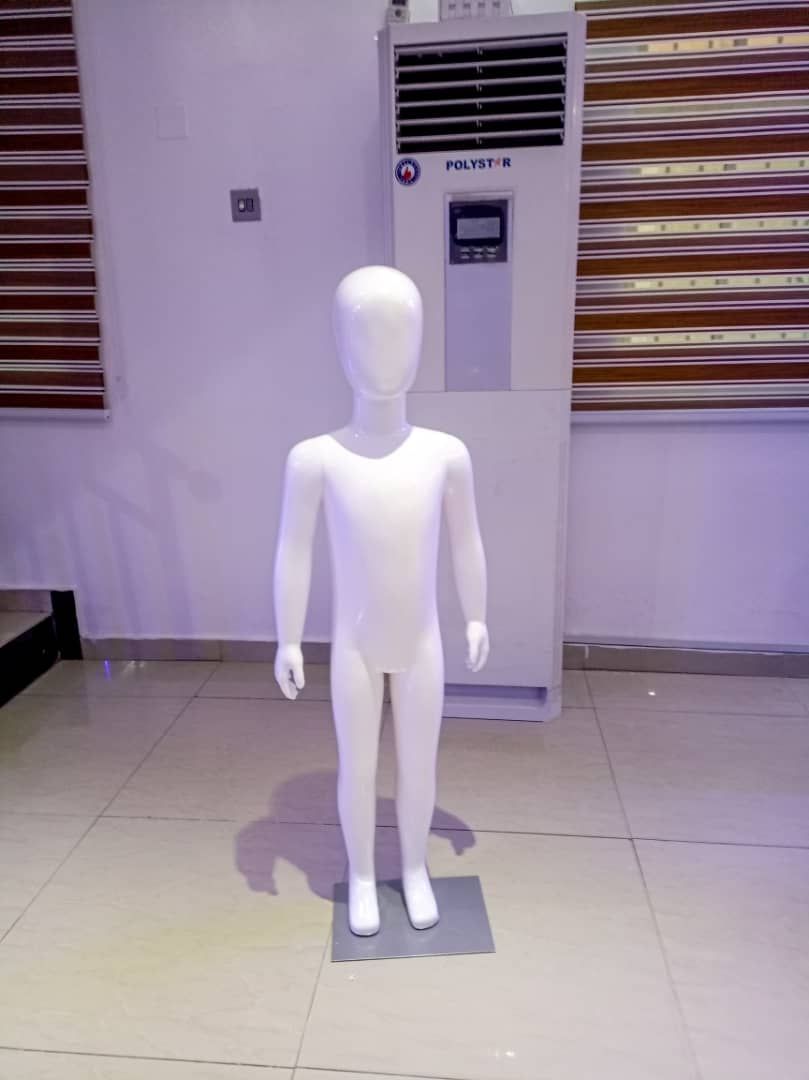 White Children Mannequin (age 4-6)