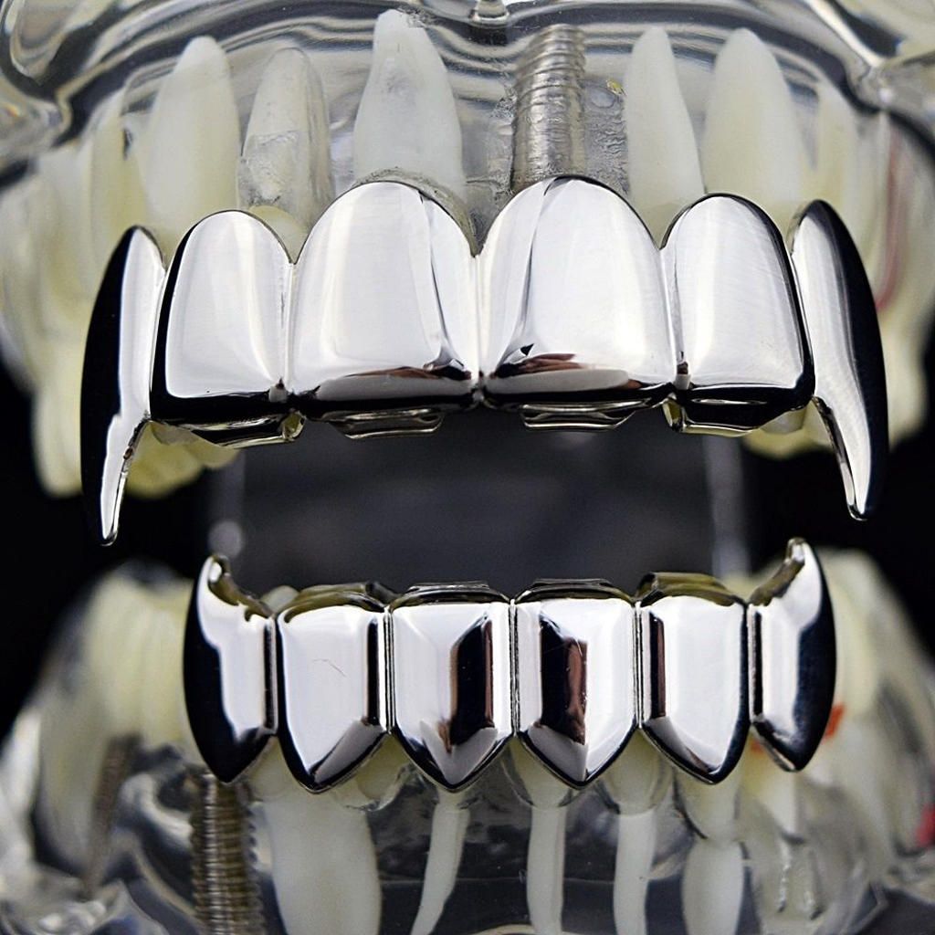 18K Golden Plated Grills 6 Fang Teeth Grill Set Halloween Silver