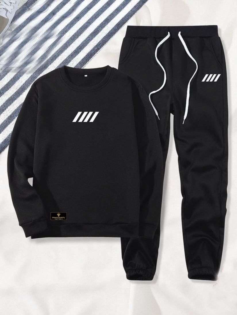 Jogger With Sweater / Lines