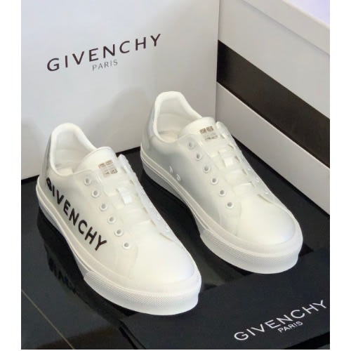 Givenchy Sneakers-white