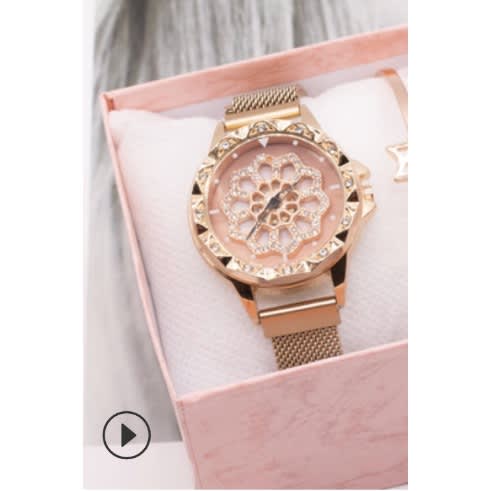 Women's Stylish Mesh Watch - Gold