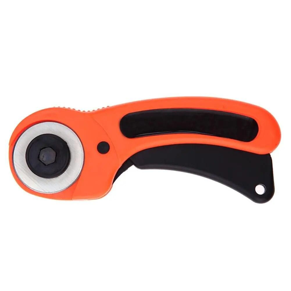 Manual Rotary Cutter Quilting Sewing Paper Cloth Fabric Cutting Craft Tool 45mm Rotary Cutter For Patchwork Sewing Accessories