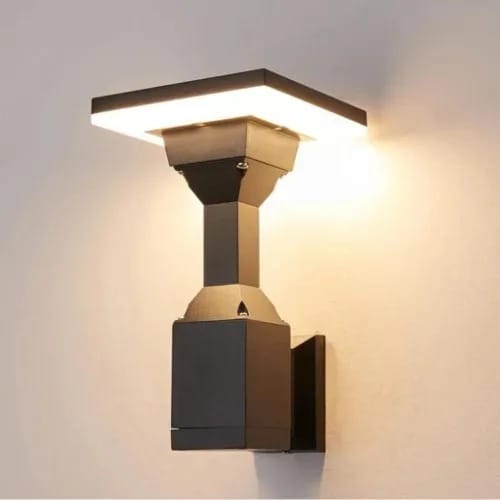 Outdoor Wall Light - 10W