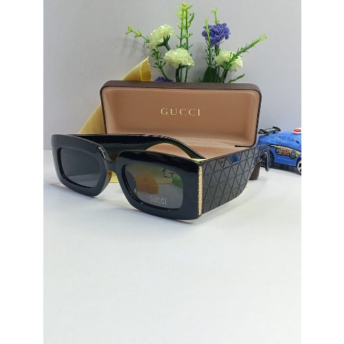 Gucci Sunglass The Black And Bold